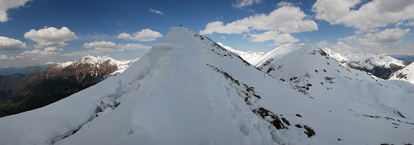 09 03162  Panoramica Cima Grem.jpg